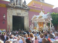 Visita de la Hermandad del Rocío de la Macarena