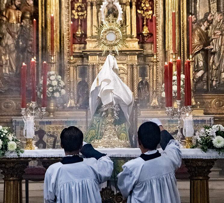 Encuentro de Hermandades del Sábado santo y Domingo de Resurrección